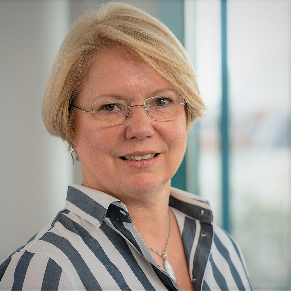 Portrait Claudia D&ouml;hner